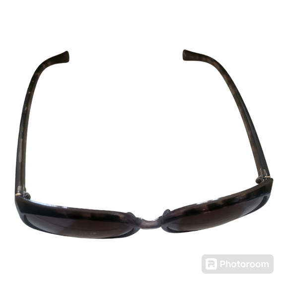 TAHARI Brown Square Shaped Oversized Women's Sunglasses - Picture 3 of 6